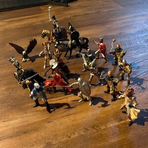 Medieval Fantasy Figurine Set
